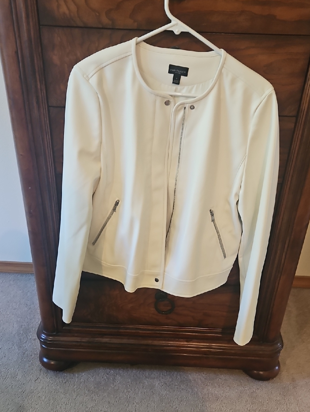 Ann Taylor Cream Collarless Zip-Front Jacket